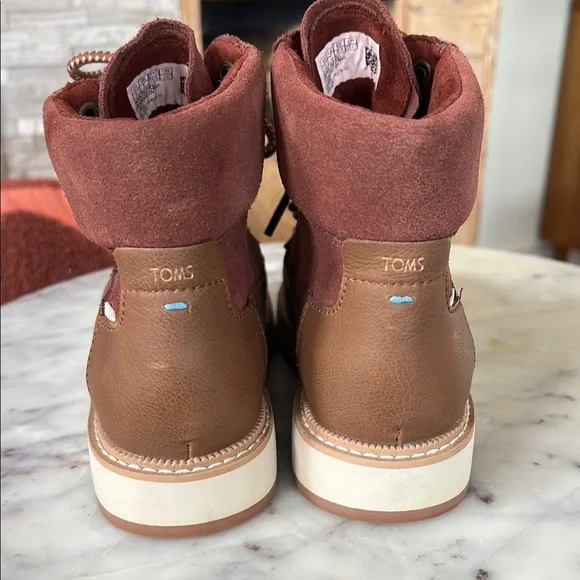 Tom’s Brown Lace-Up Boots - Picture 4 of 6